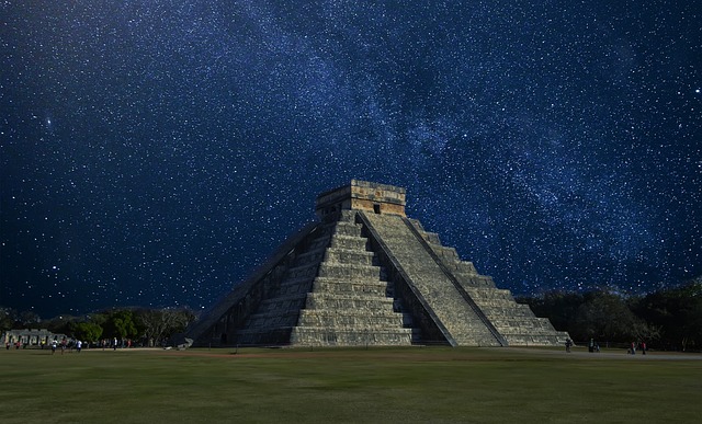 image from Mayan Pyramids of Chichen Itza