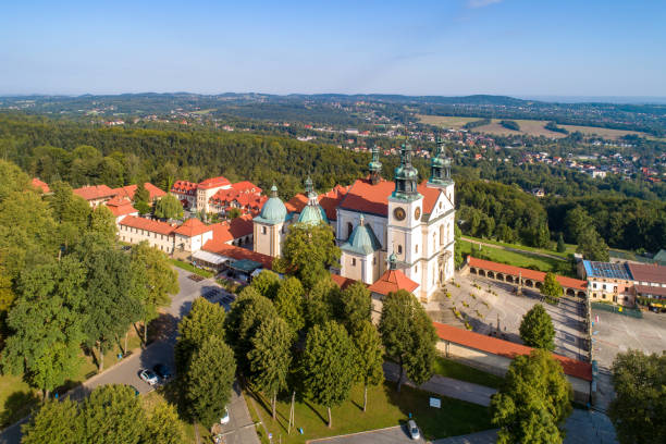 image from Kalwaria Zebrzydowska: The Mannerist Architectural And Park Landscape Complex And Pilgrimage Park