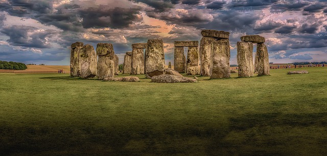 image from Stonehenge Avebury and Associated Sites