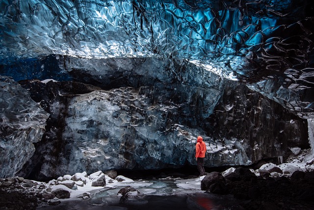 image from Vatnajokulll Glacier Cave