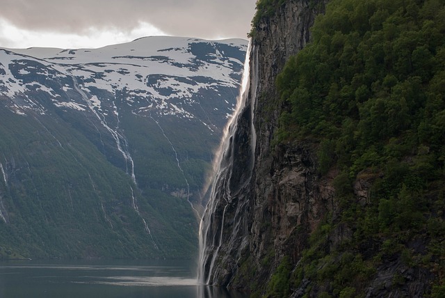 image from West Norwegian Fjords Geirangerfjord and N R Yfjord